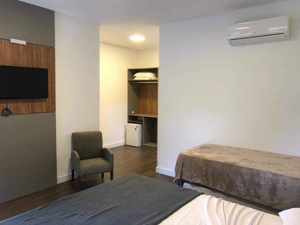 Morada Do Estaleiro Hotell Balneário Camboriú Eksteriør bilde
